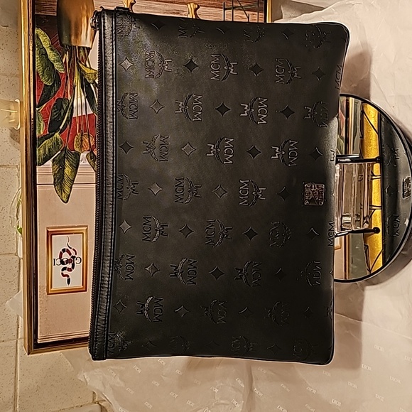 MCM Gold & Black Pvc Leather Clutch/Geometric Laptop Pouch - Picture 2 of 15